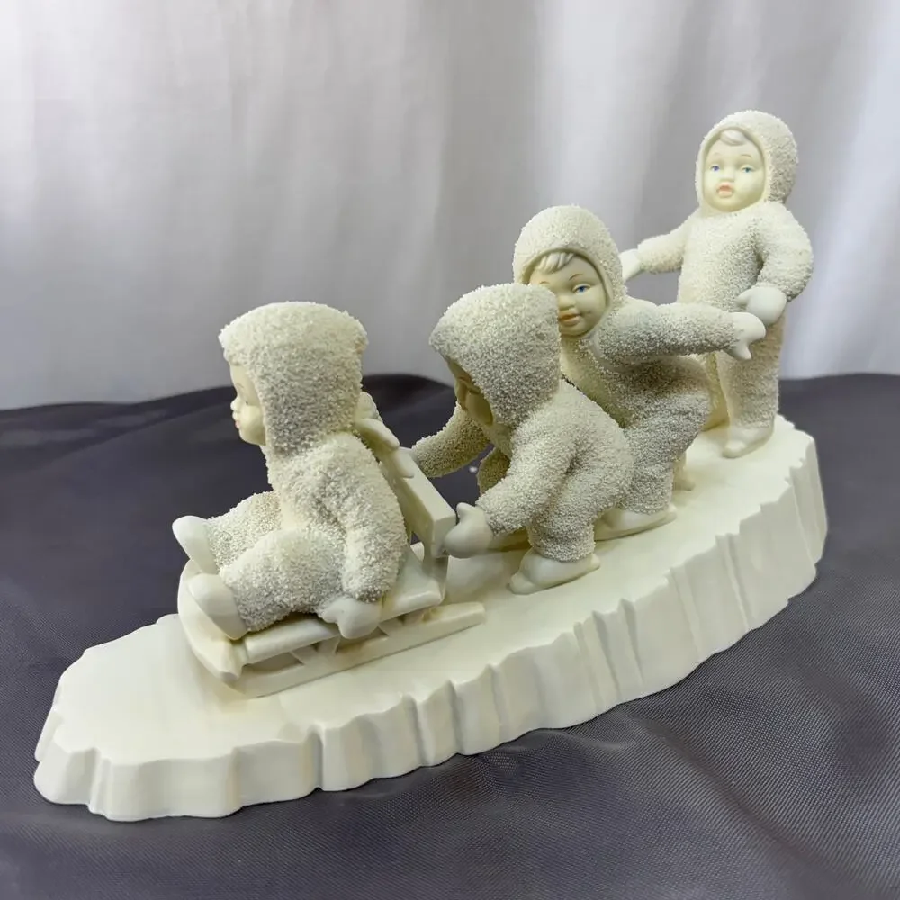 Dept 56 Snowbabies I'm Right Behind You Figurine Sculpture 68527 Original Box